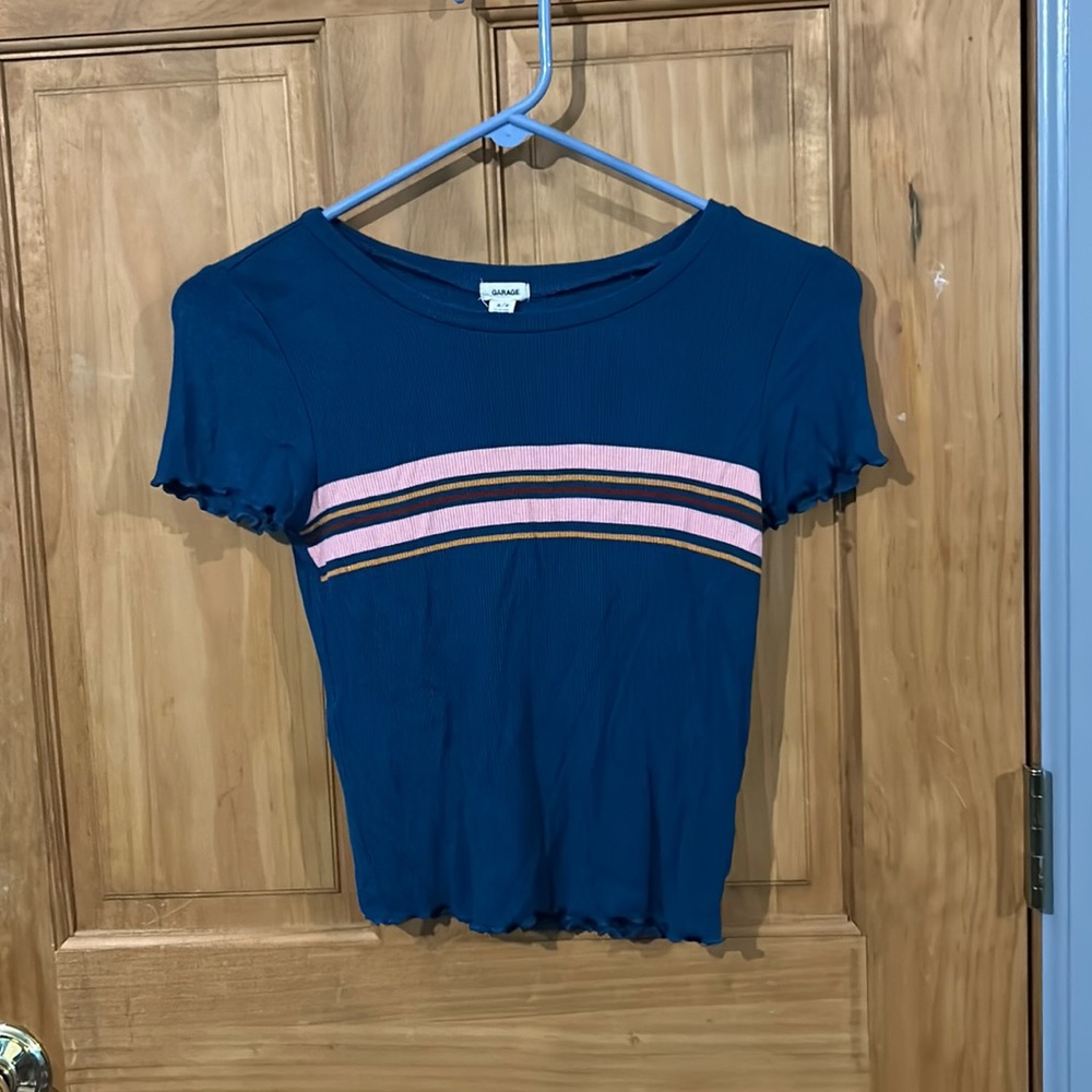 cropped garage tee!